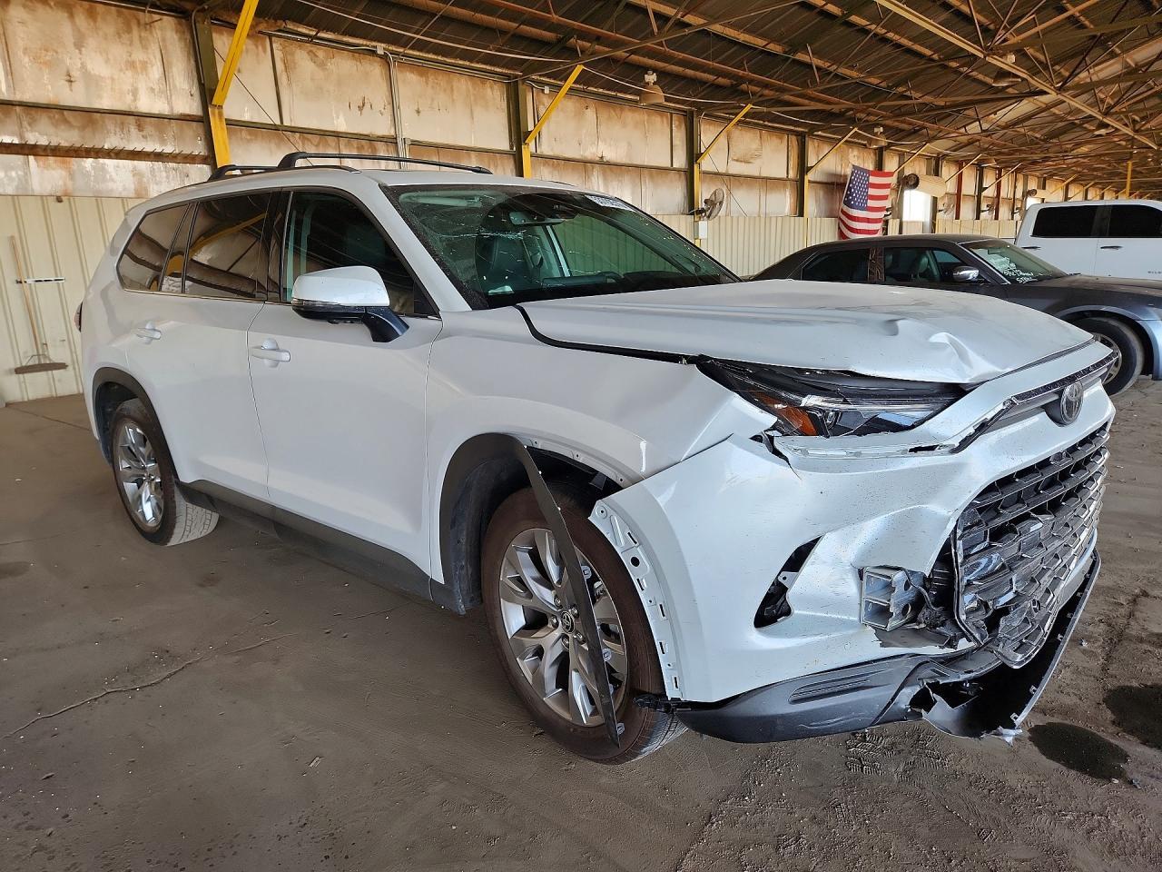 2026 TOYOTA HIGHLANDER
