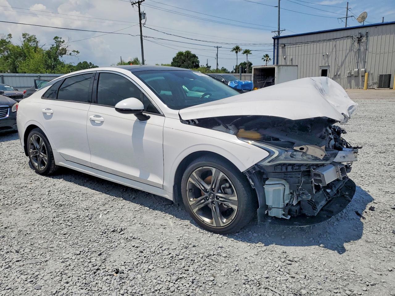 2021 KIA K5