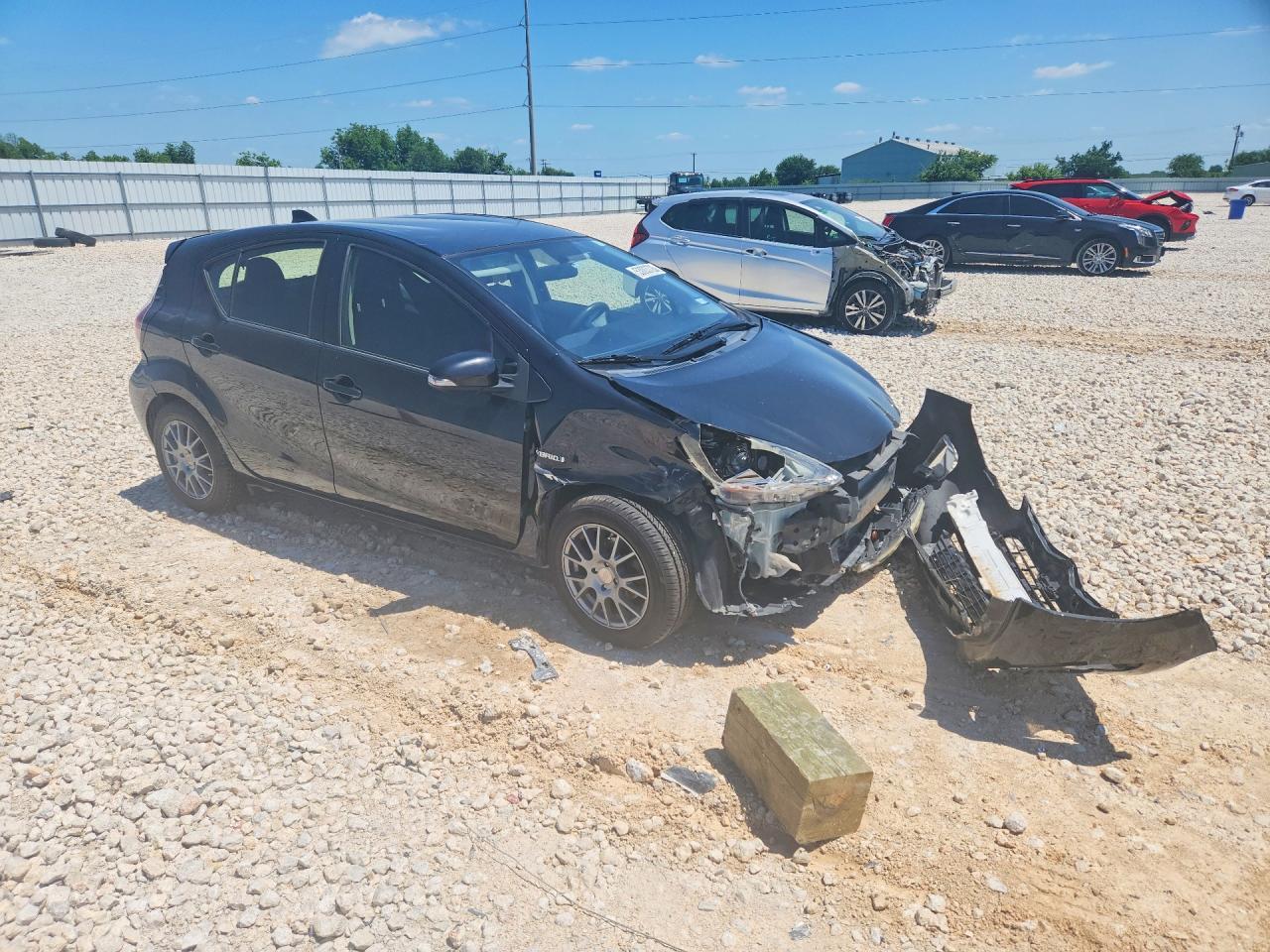 2016 TOYOTA Prius c