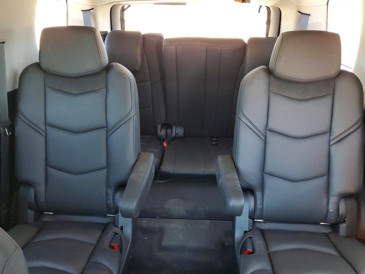2019 CADILLAC ESCALADE