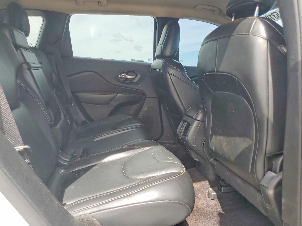 2016 JEEP CHEROKEE