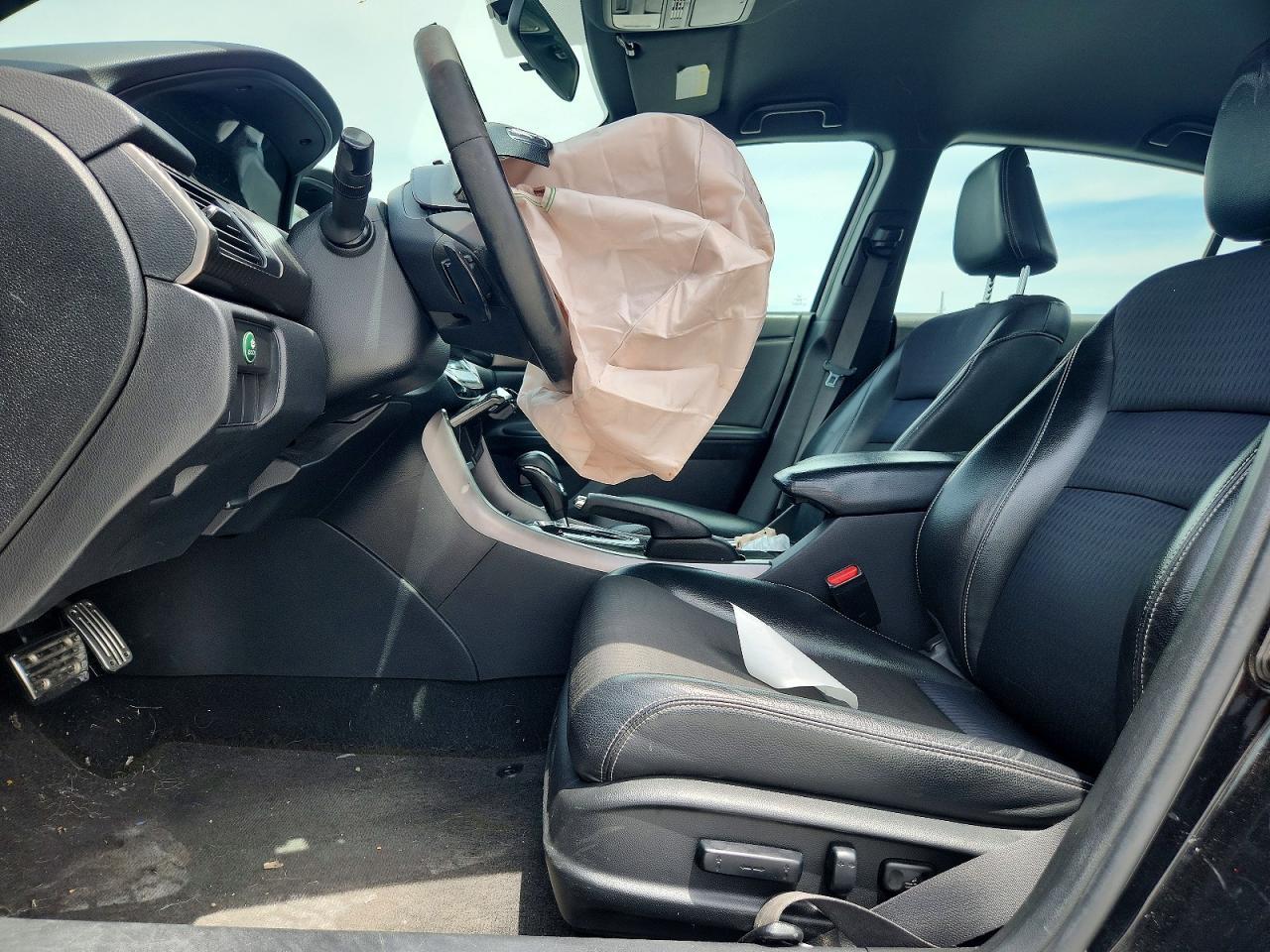 2016 HONDA ACCORD