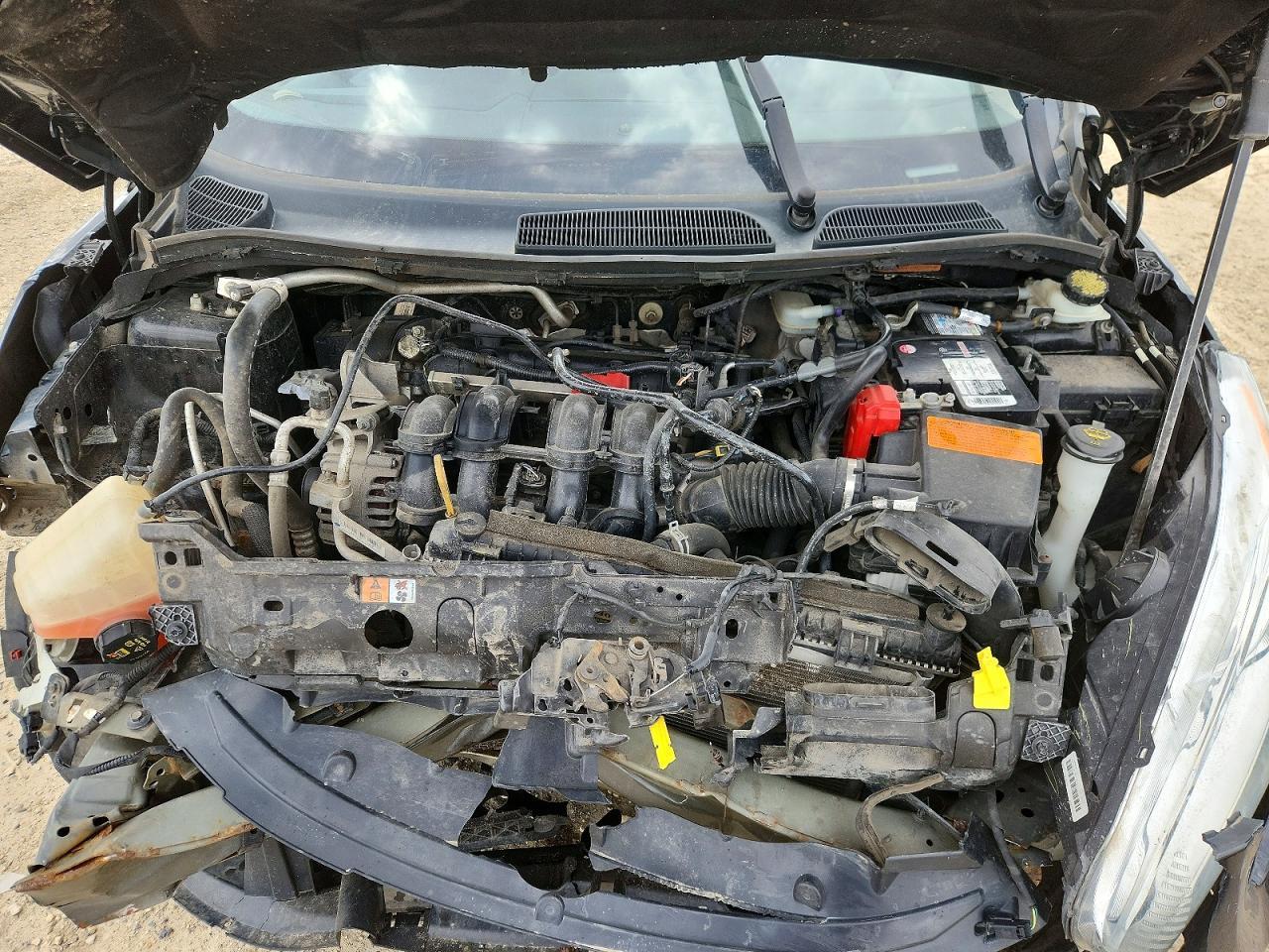 2016 FORD Fiesta