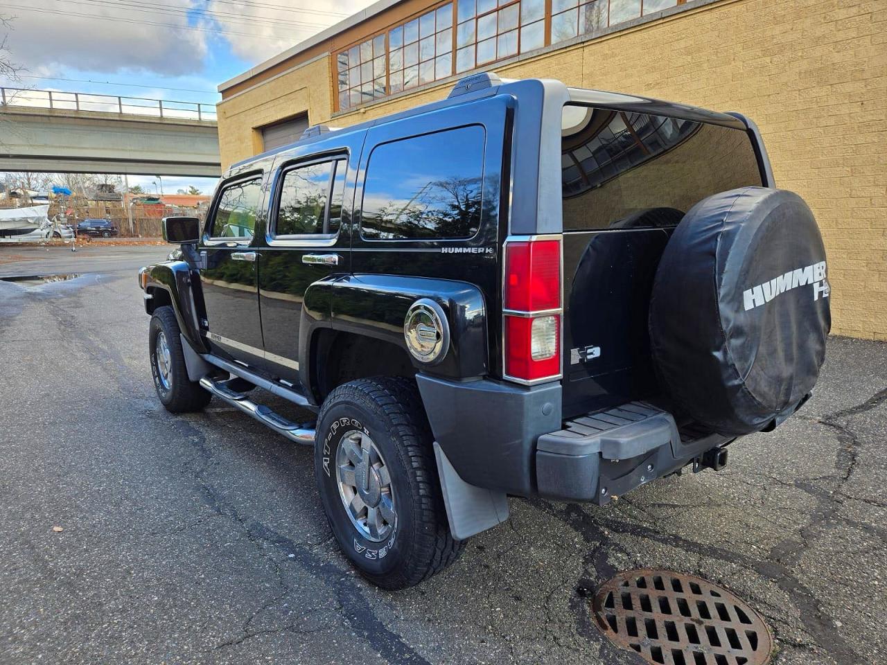 2009 HUMMER H3