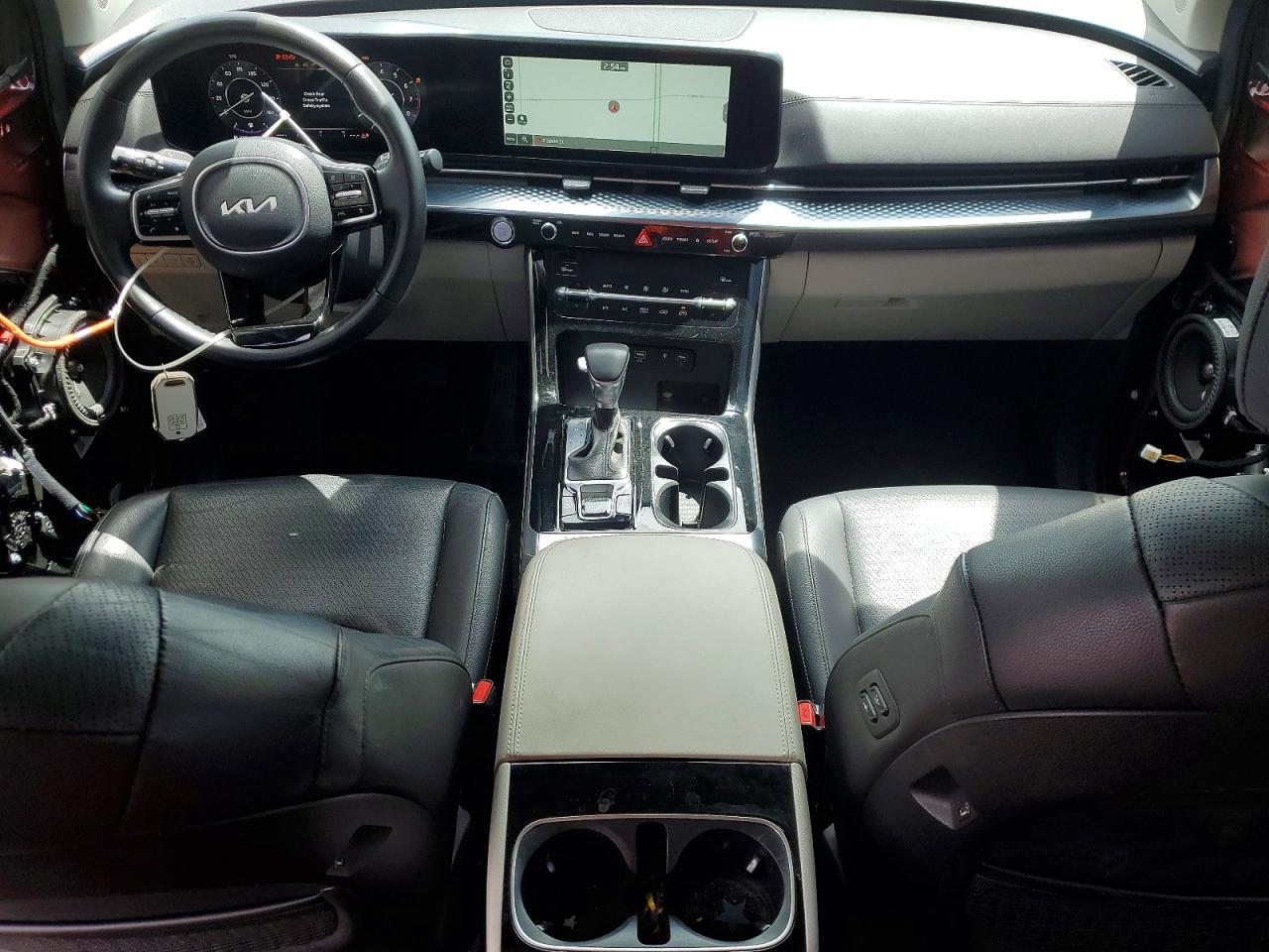 2022 KIA Carnival