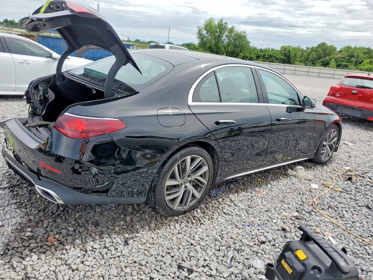 2024 MERCEDES-BENZ E-Class