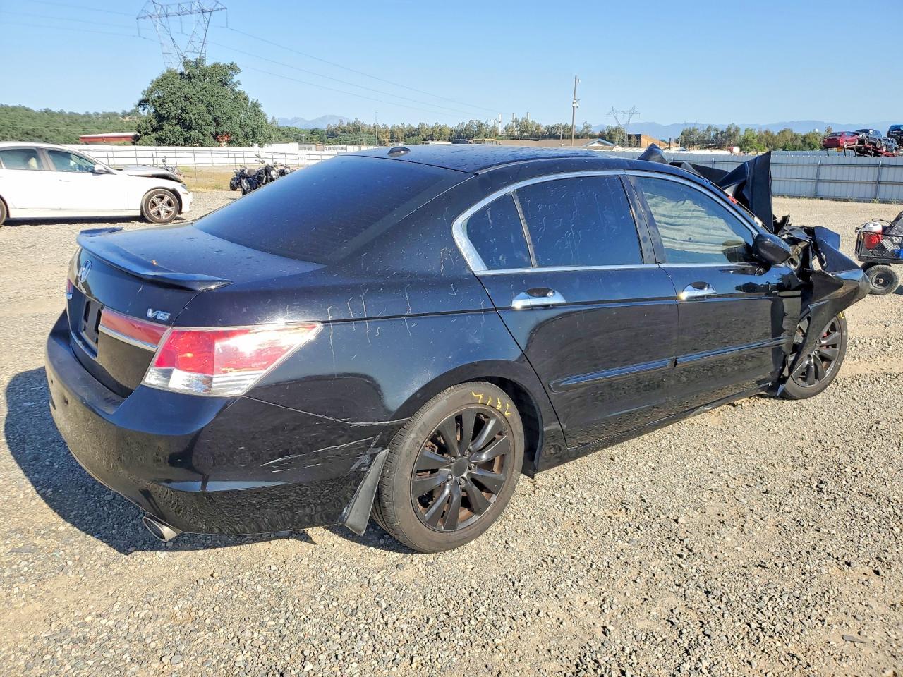 2011 HONDA ACCORD