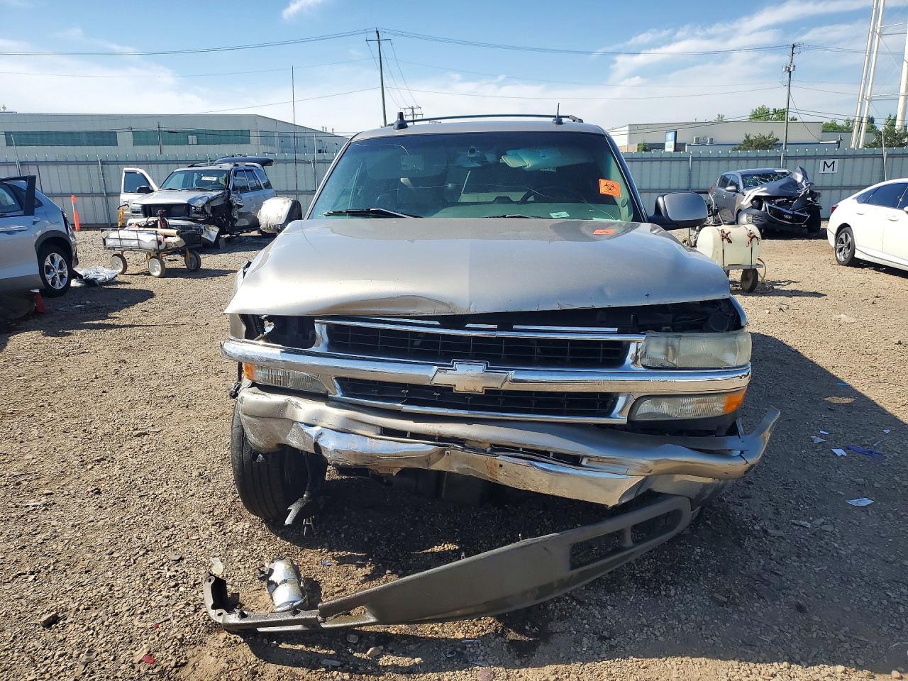 2003 CHEVROLET Suburban