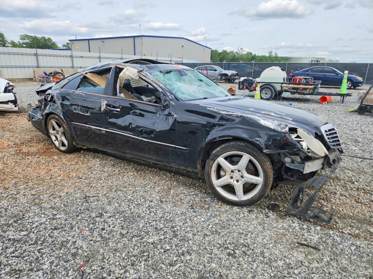2009 MERCEDES-BENZ E-Class