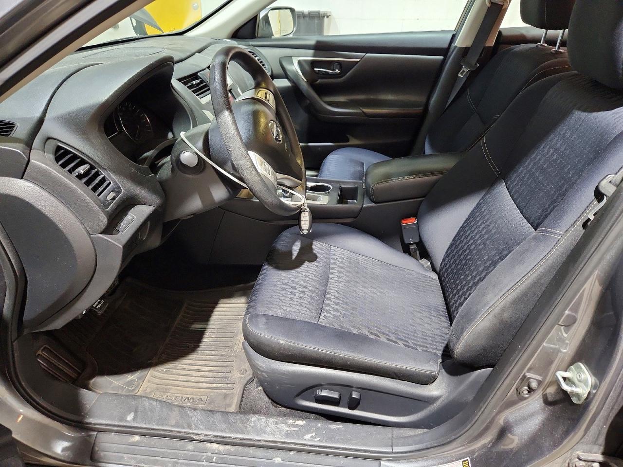 2017 NISSAN ALTIMA
