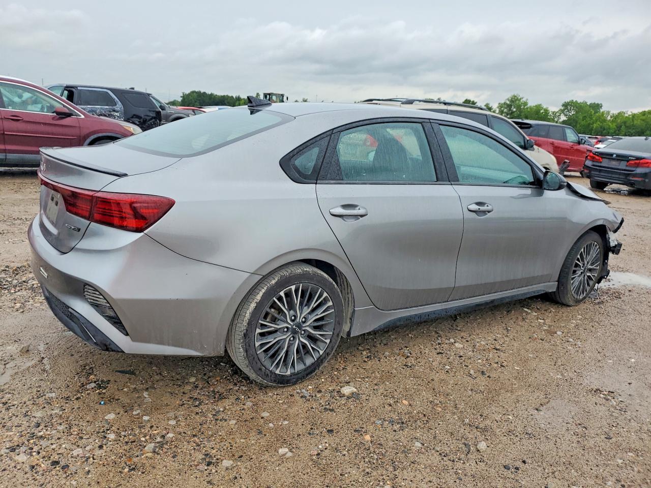 2022 KIA FORTE