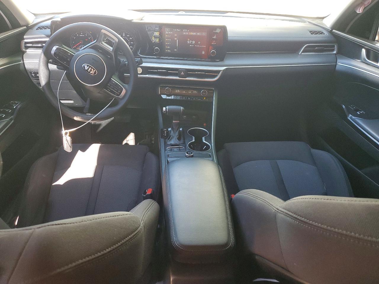 2021 KIA K5