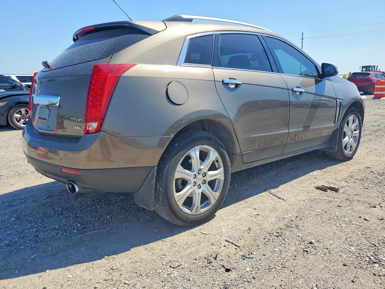 2016 CADILLAC SRX