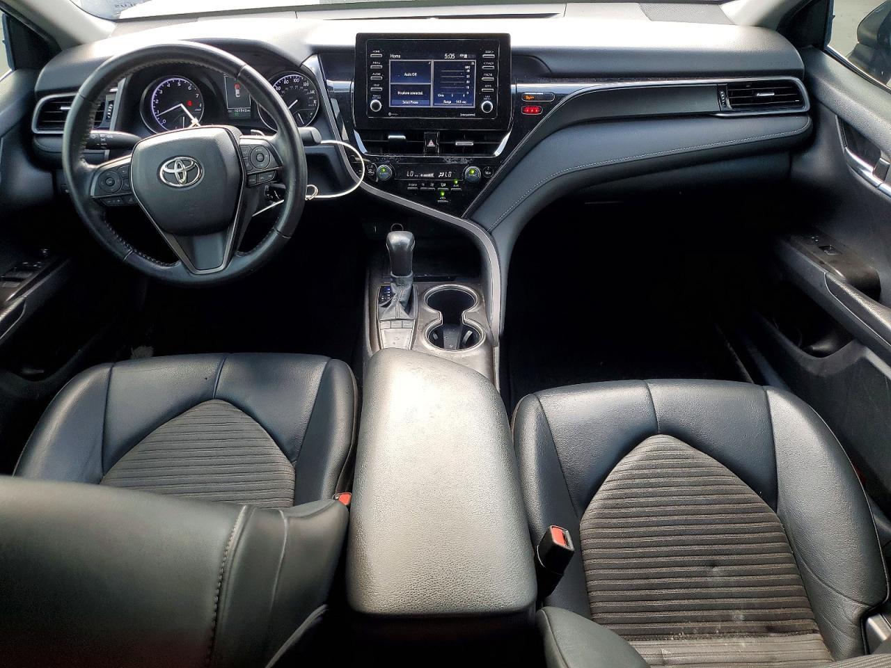 2022 TOYOTA CAMRY