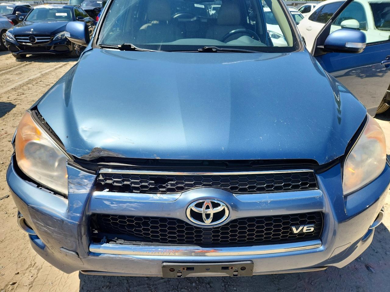 2010 TOYOTA RAV4