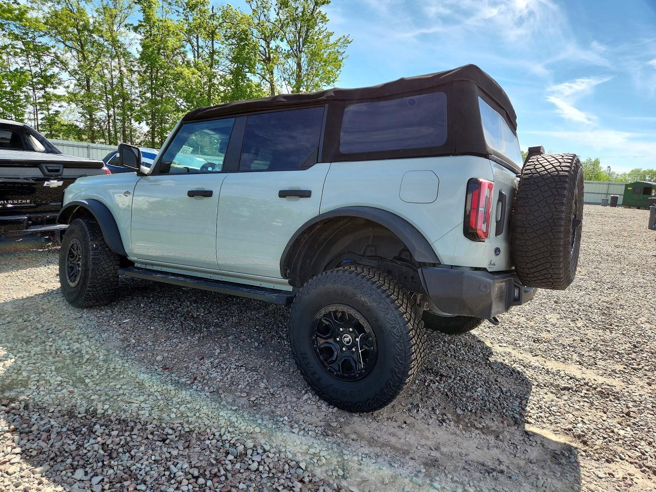 2024 FORD Bronco