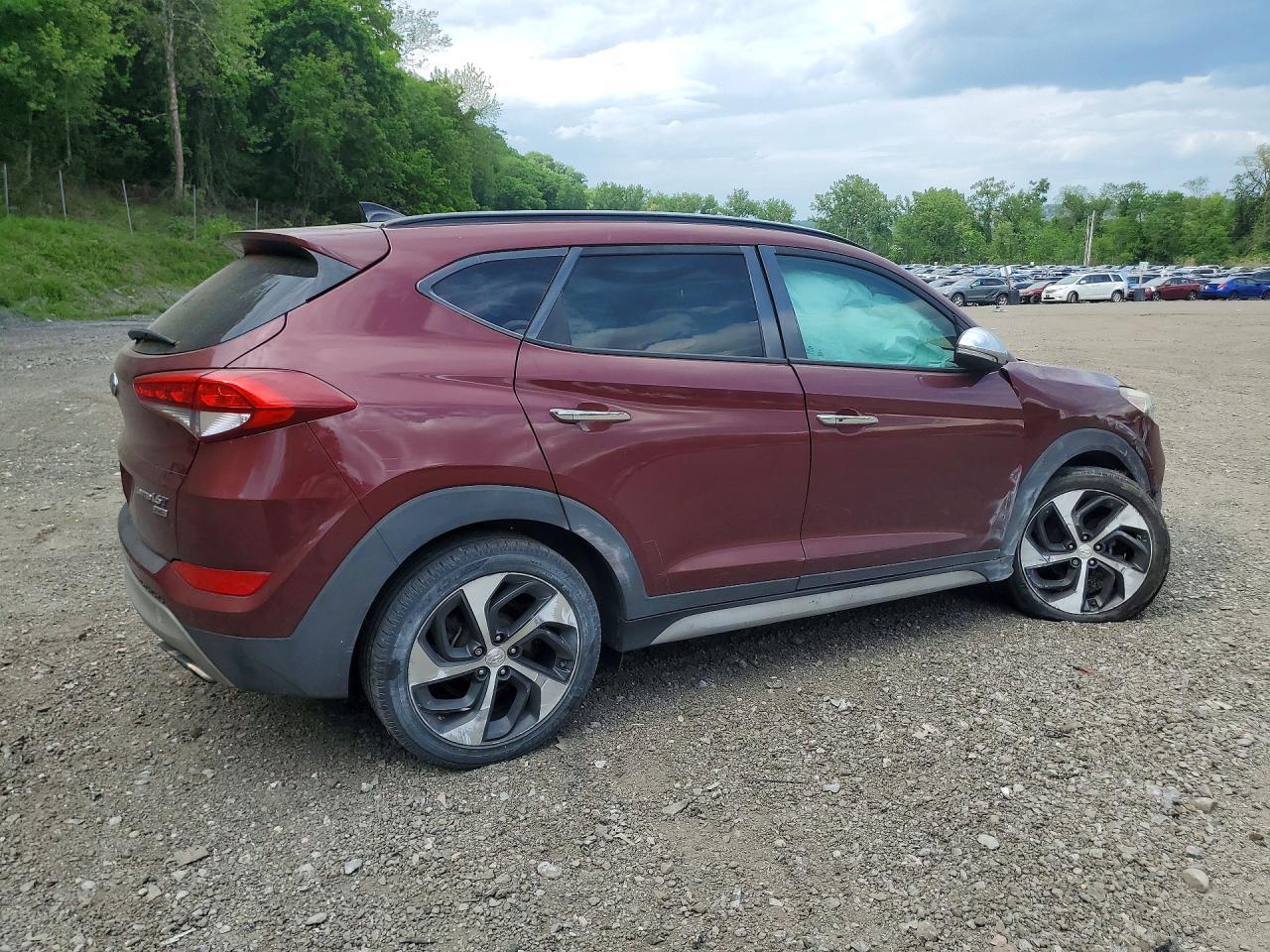 2017 HYUNDAI TUCSON