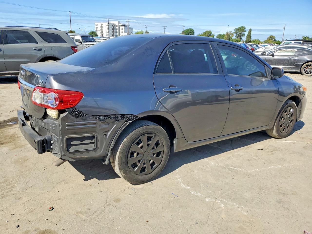 2011 TOYOTA COROLLA