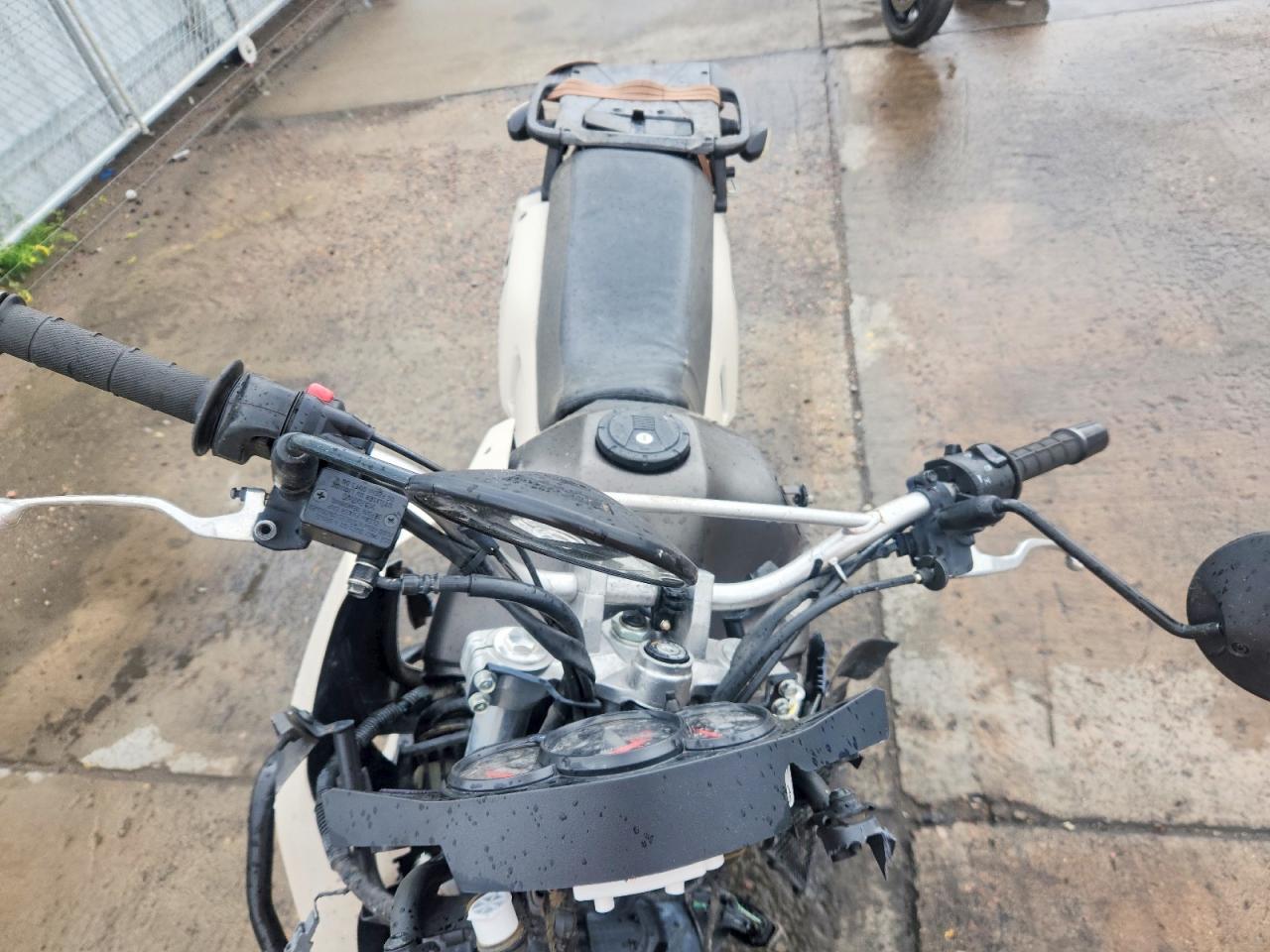 2011 KAWASAKI Kl650