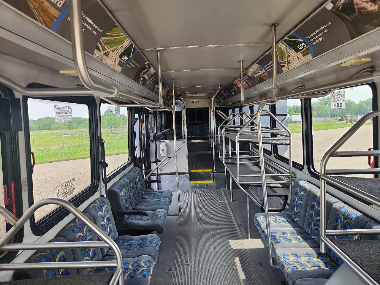 2004 Gillig Transit Bus Low