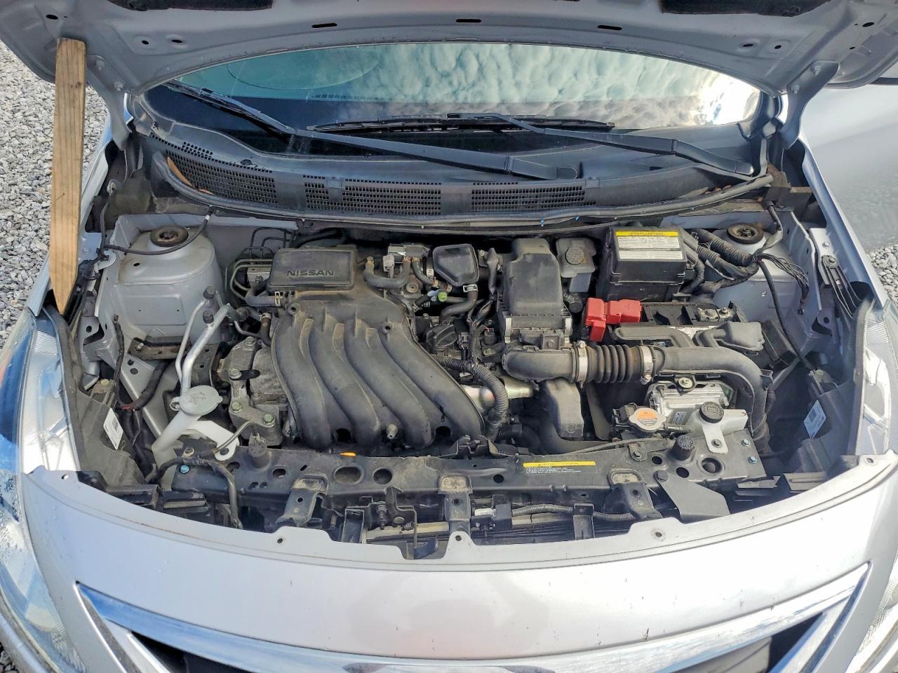 2019 NISSAN VERSA