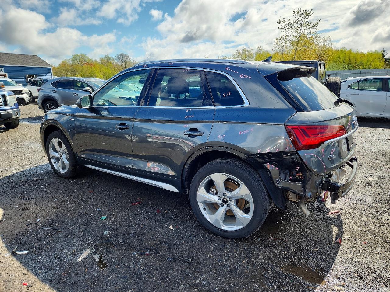 2024 AUDI Q5