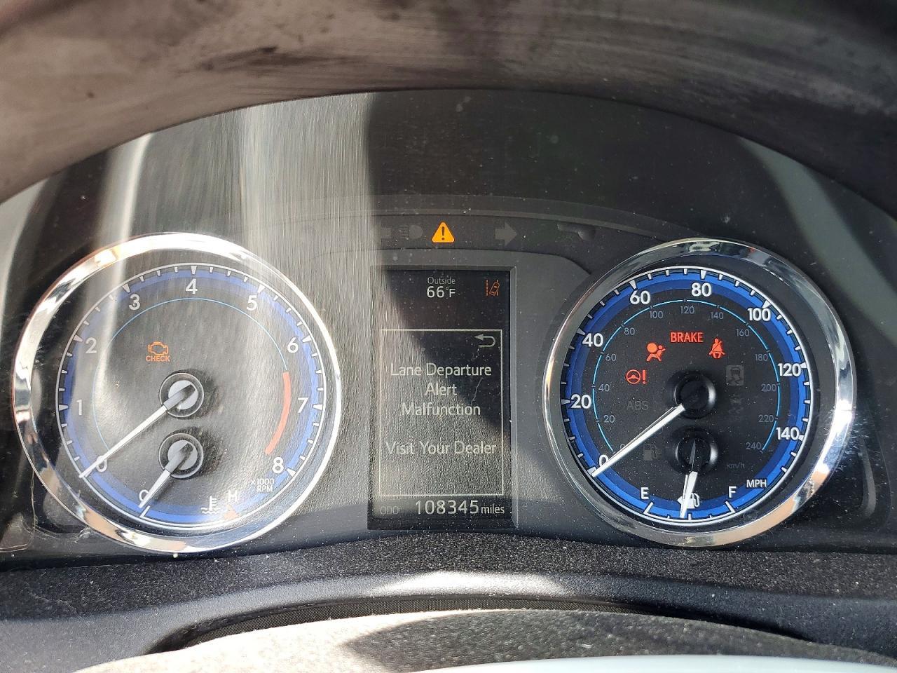 2017 TOYOTA COROLLA
