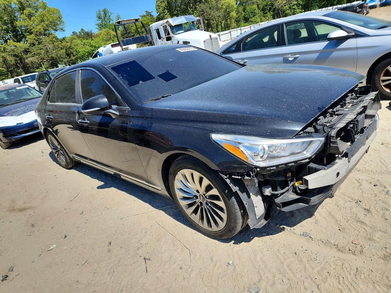 2018 GENESIS G90