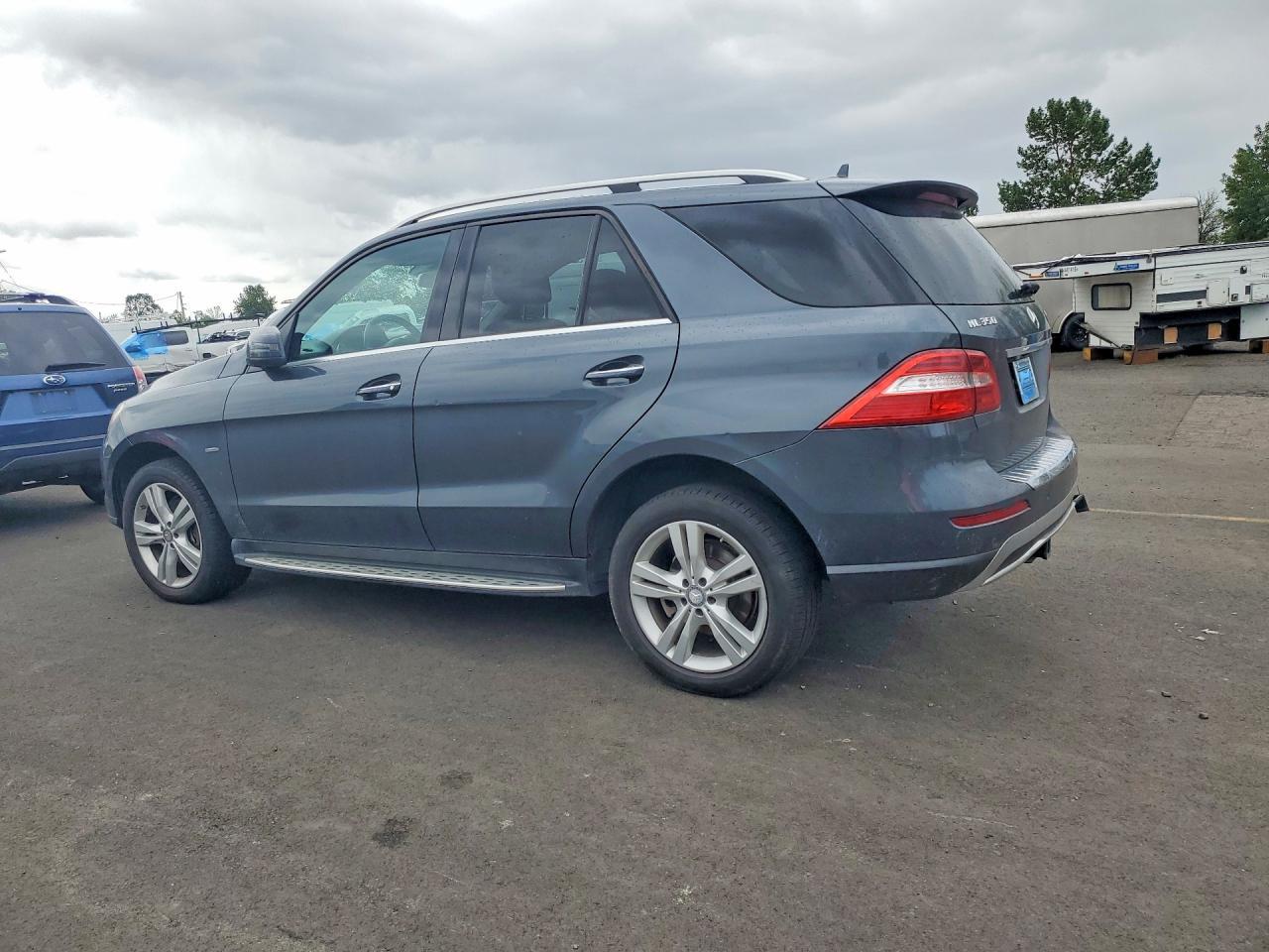 2012 MERCEDES-BENZ ML-Class