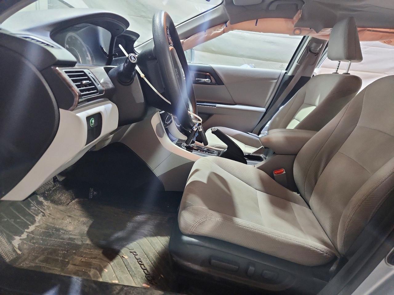 2017 HONDA ACCORD
