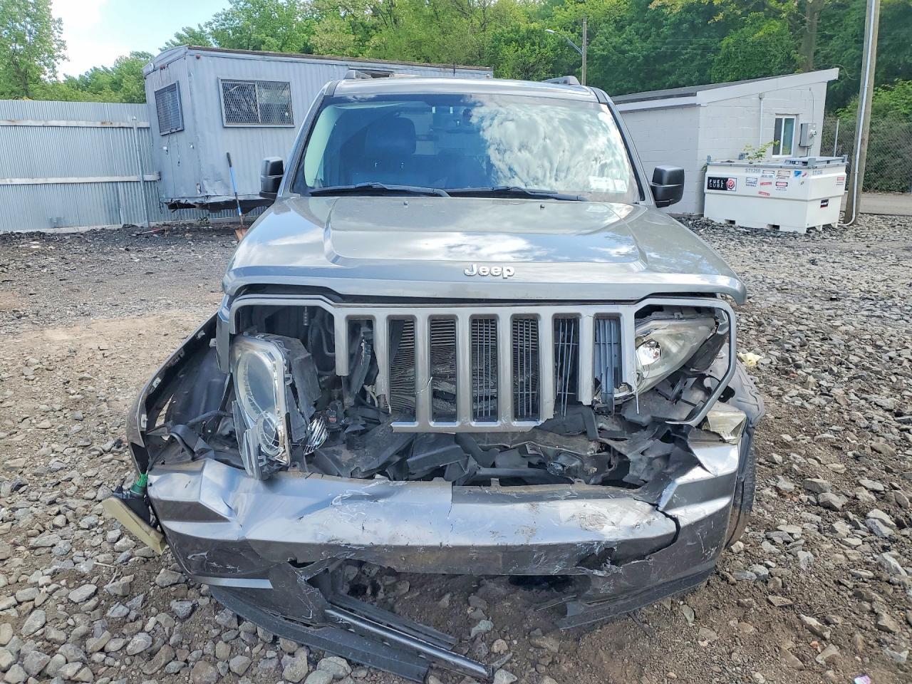 2012 JEEP Liberty