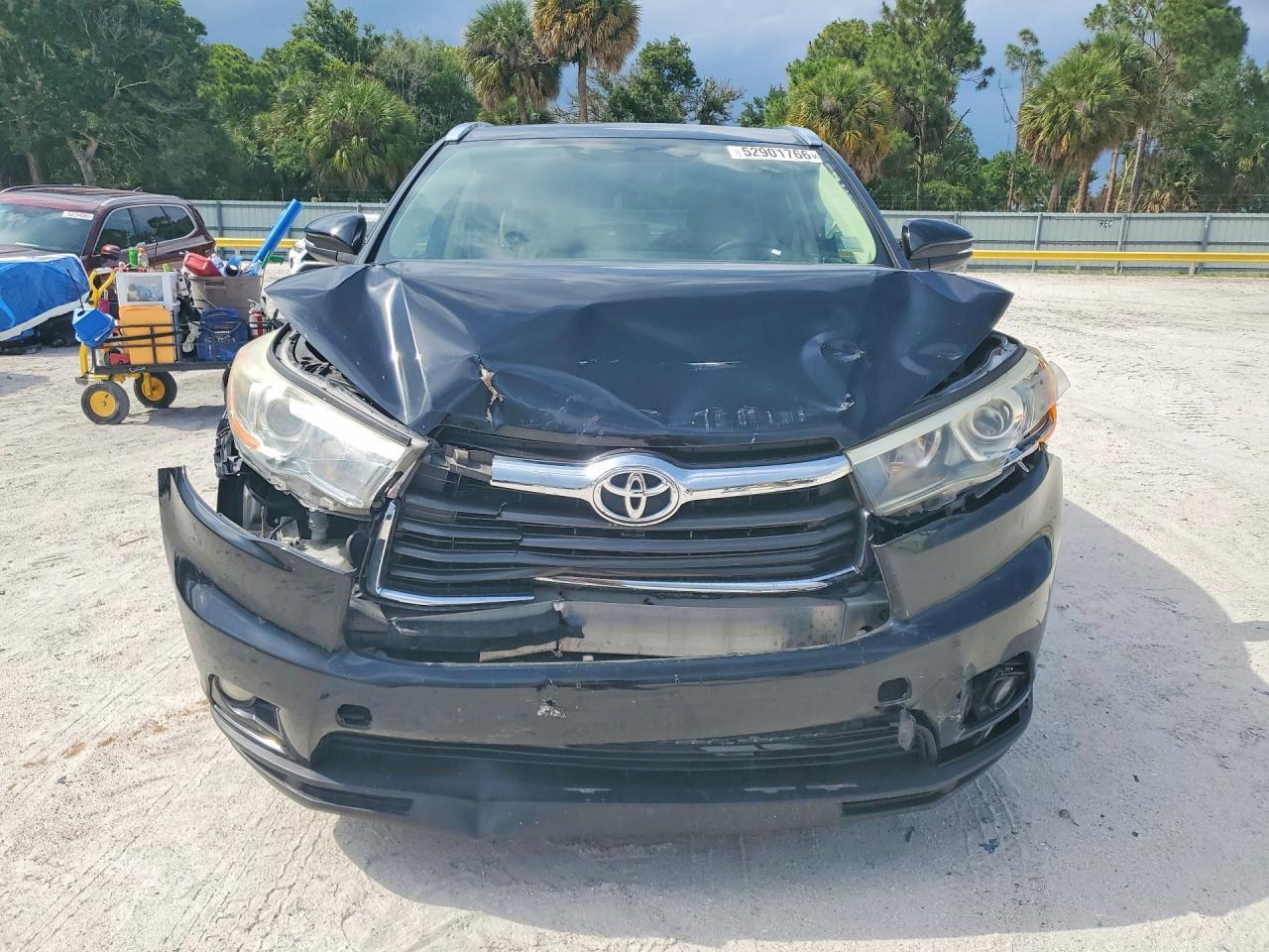 2015 TOYOTA HIGHLANDER