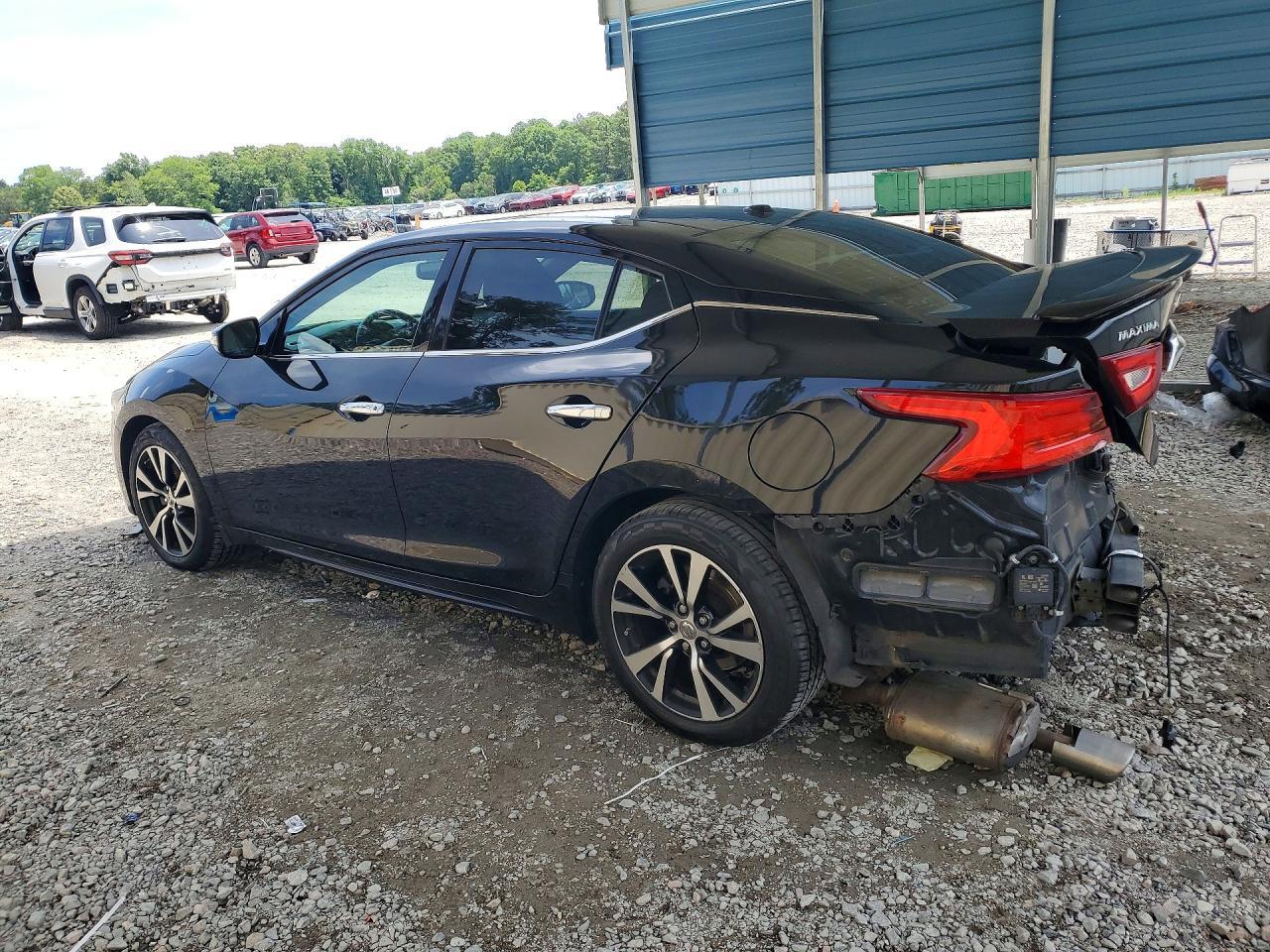 2017 NISSAN Maxima