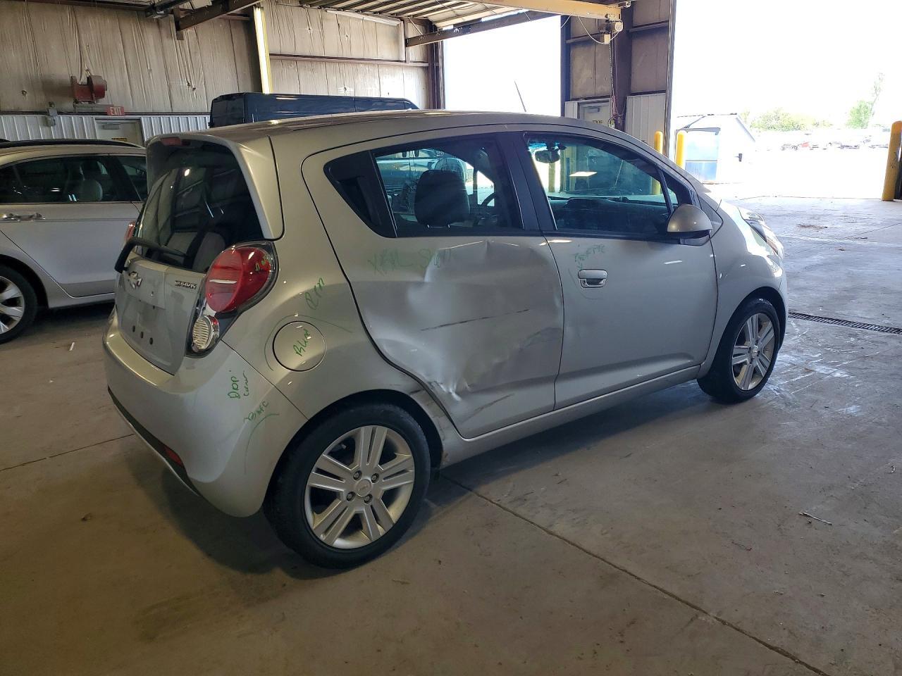 2013 CHEVROLET Spark