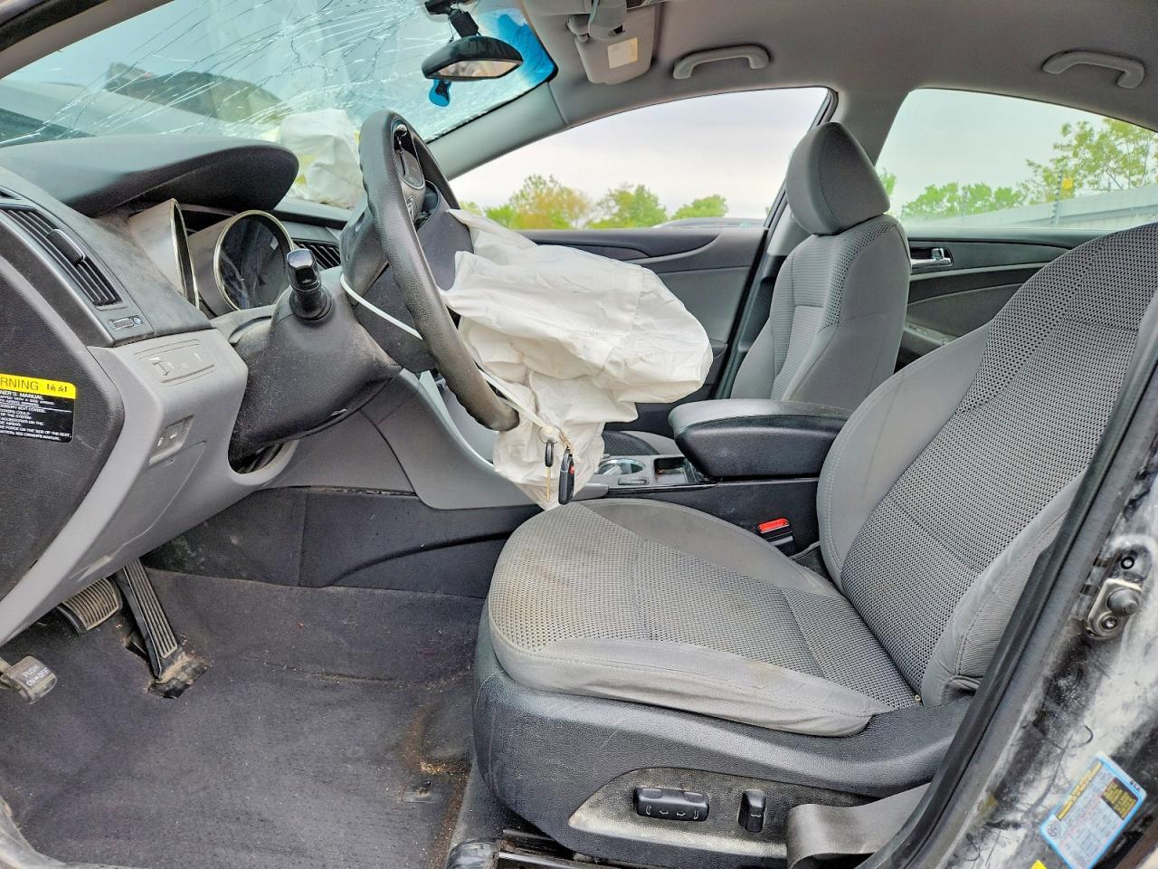 2013 HYUNDAI SONATA