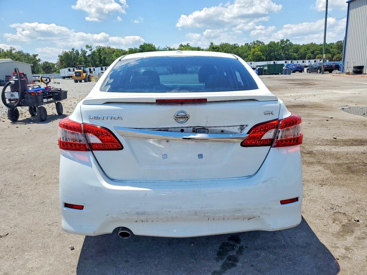 2015 NISSAN SENTRA