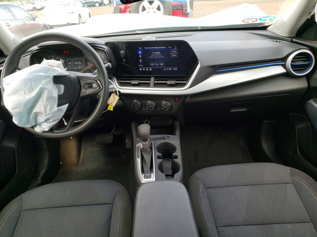 2024 CHEVROLET TRAX