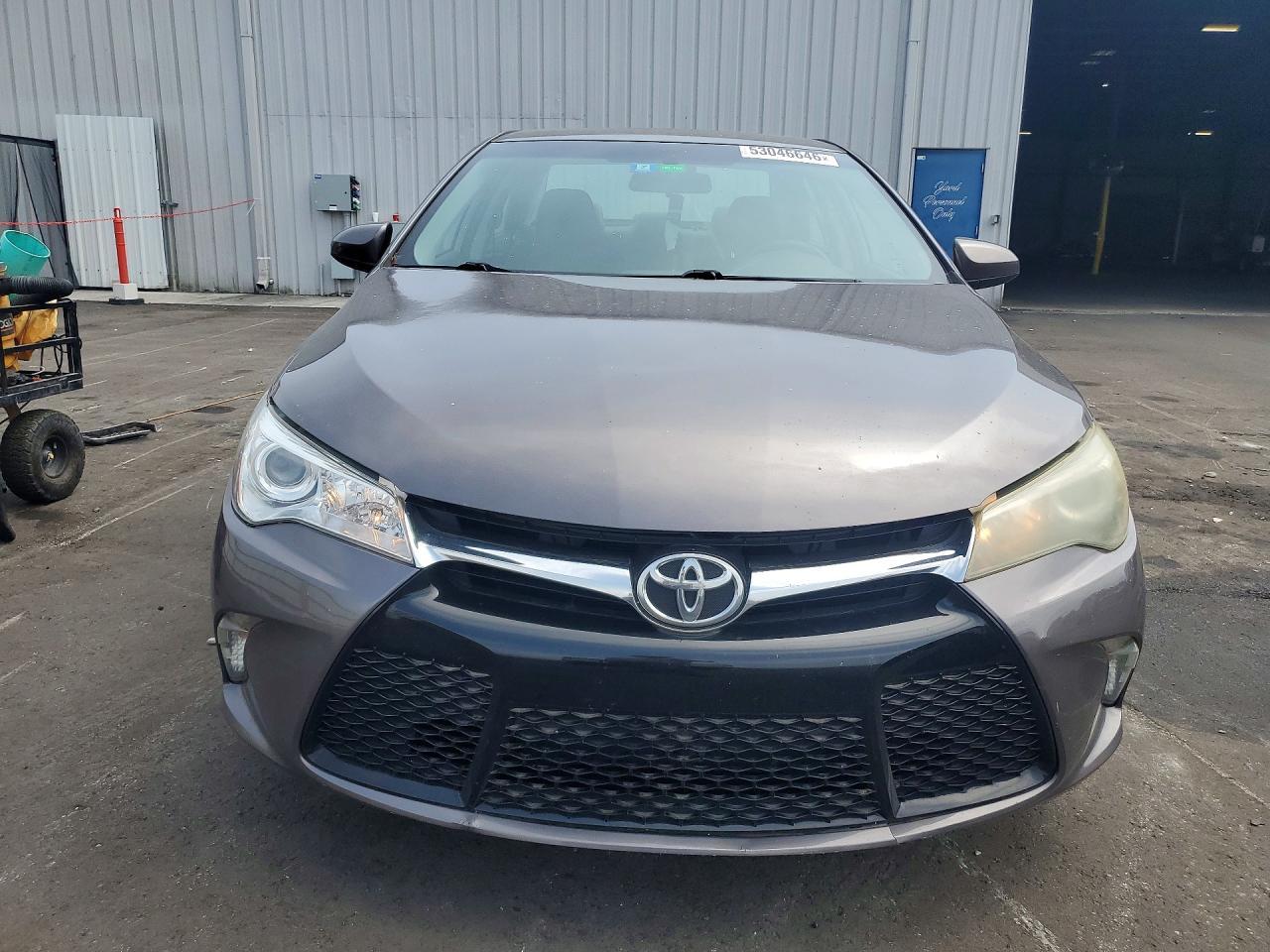 2015 TOYOTA CAMRY