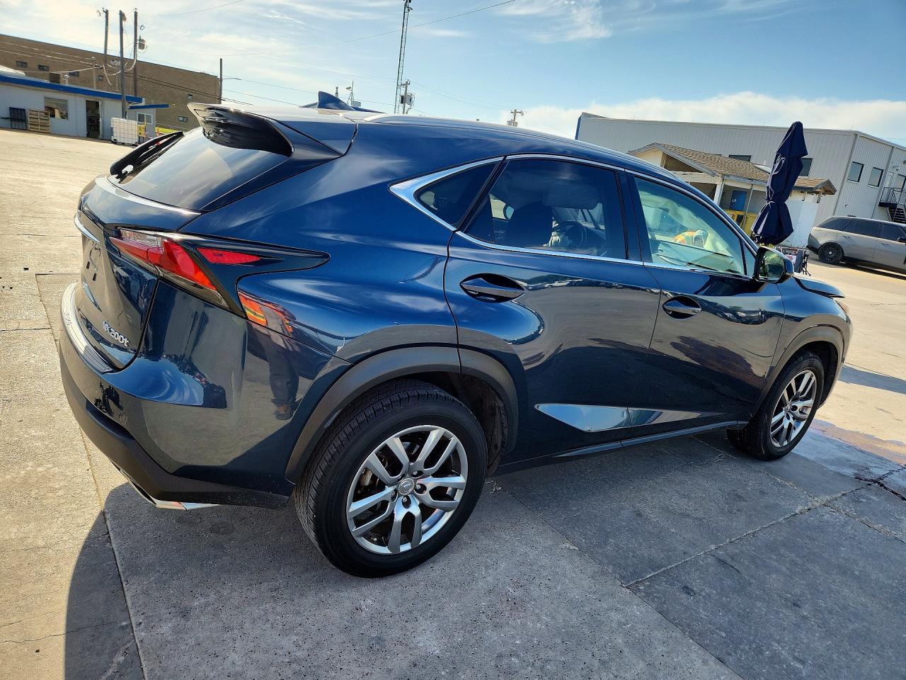 2015 LEXUS NX 200T