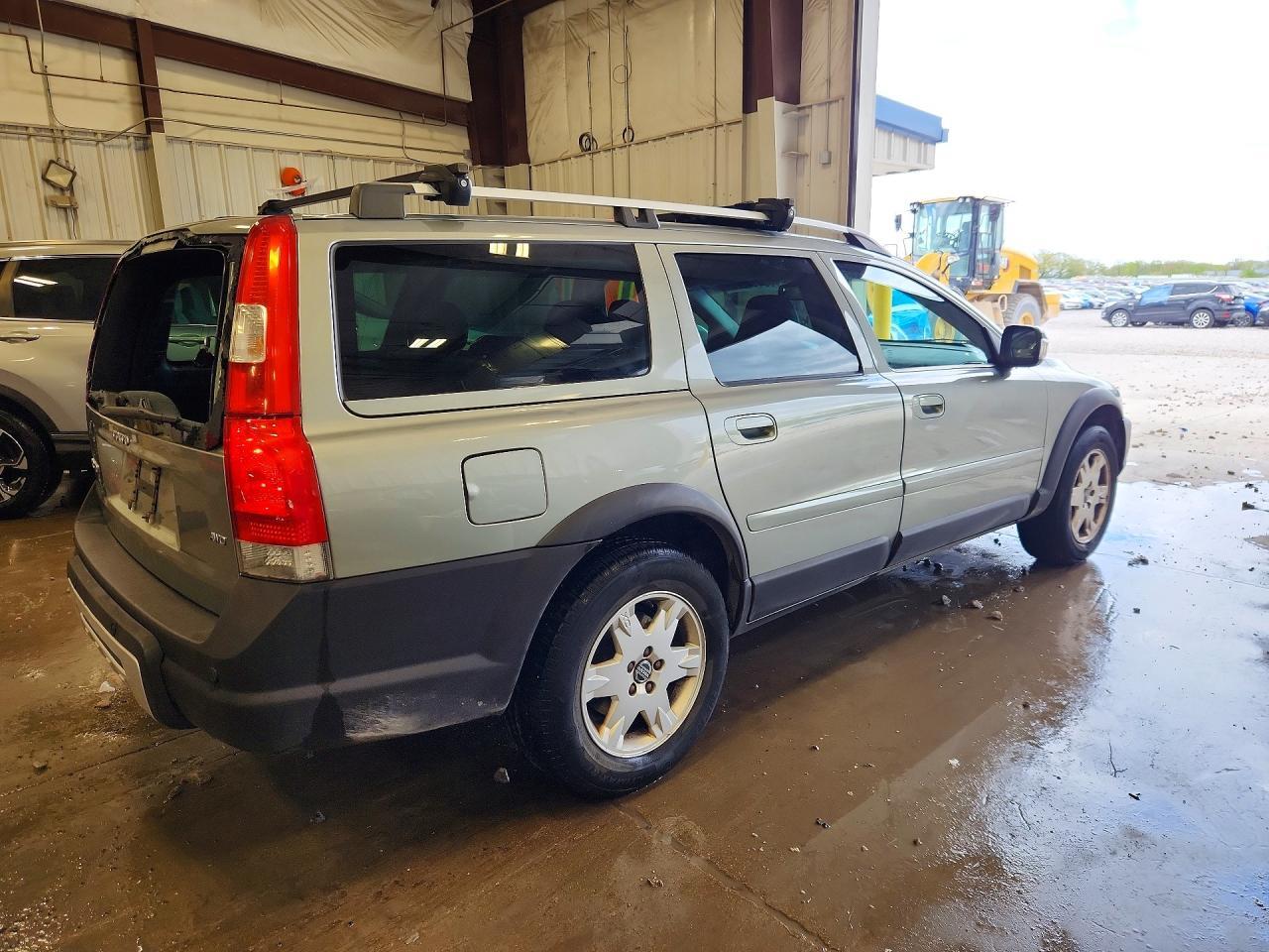 2007 VOLVO XC70