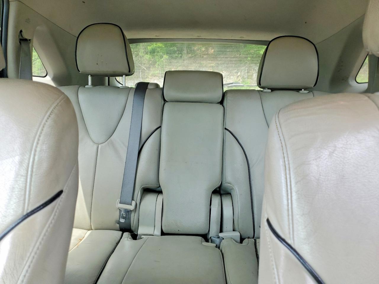 2011 TOYOTA VENZA