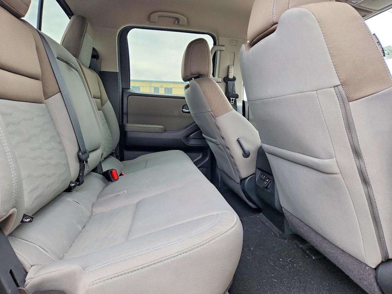 2022 NISSAN Frontier