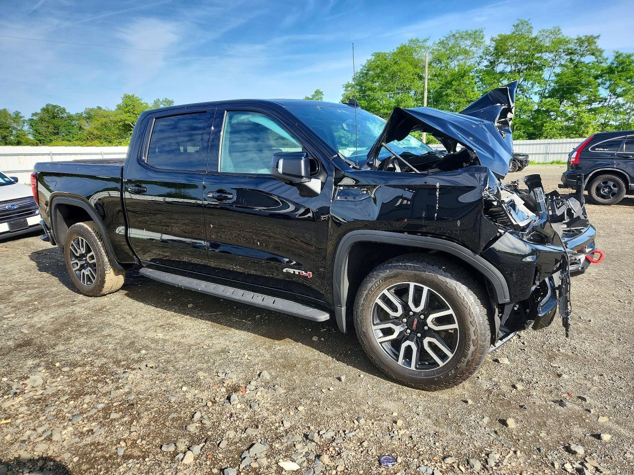 2025 GMC Sierra