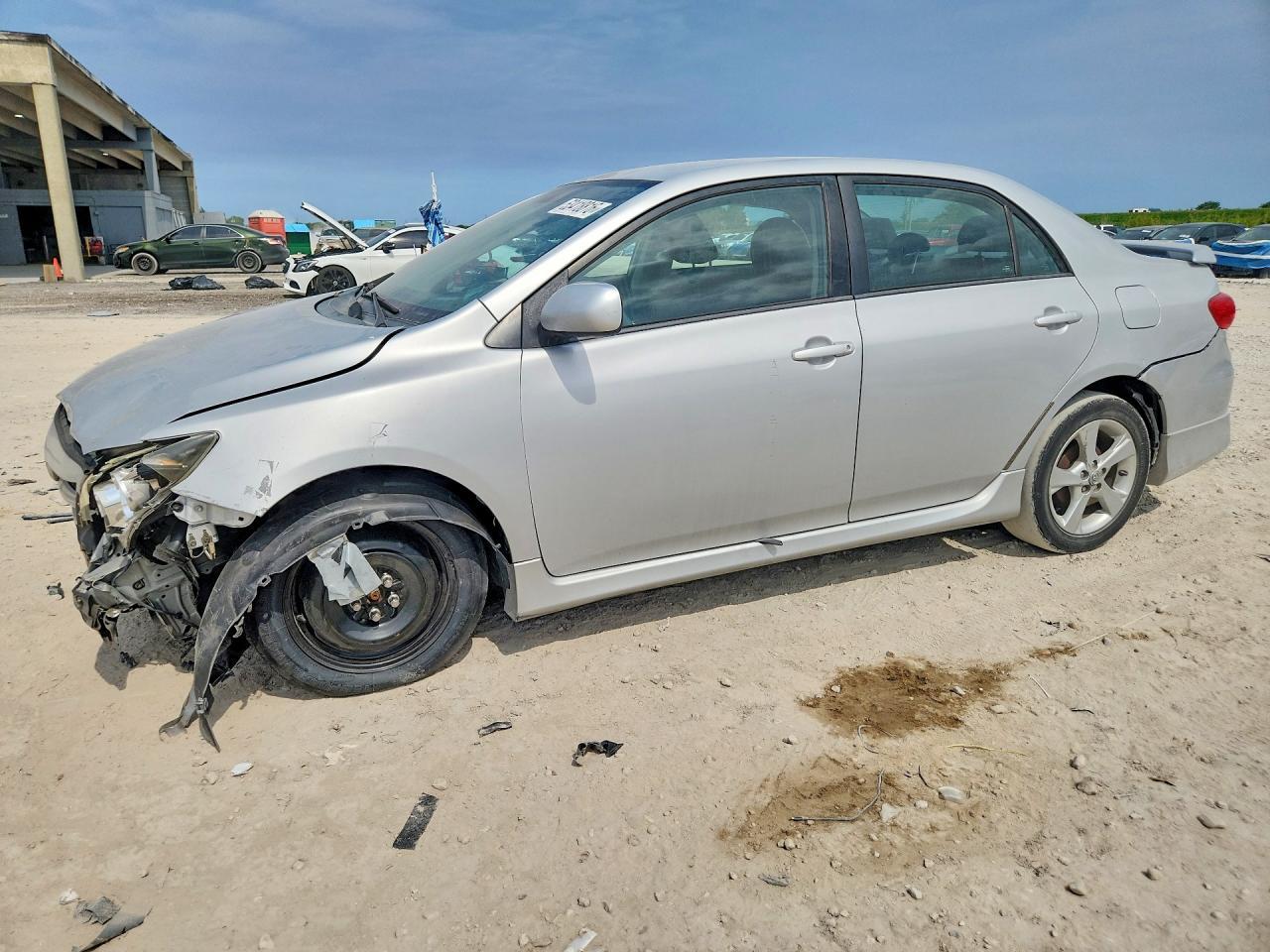 2013 TOYOTA COROLLA