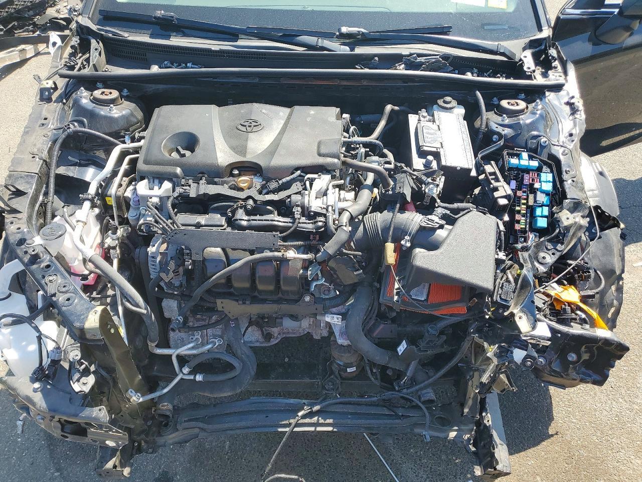 2019 TOYOTA CAMRY