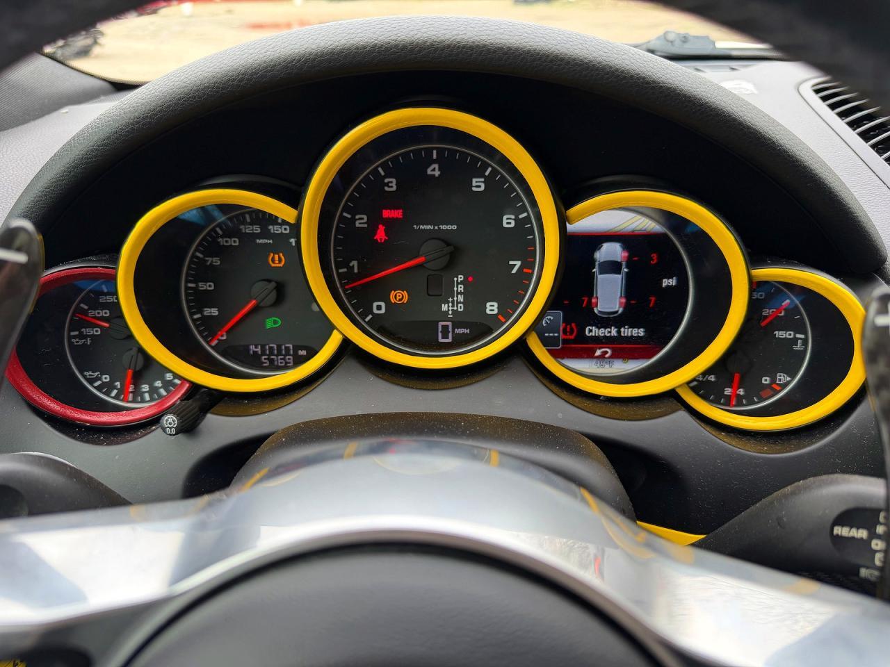 2018 PORSCHE CAYENNE
