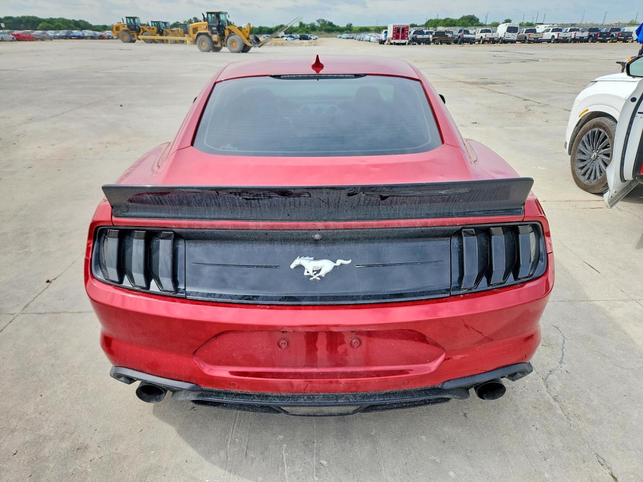 2020 FORD MUSTANG