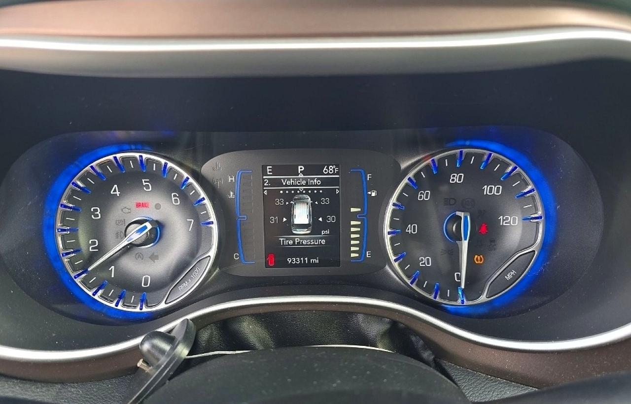 2020 CHRYSLER Voyager