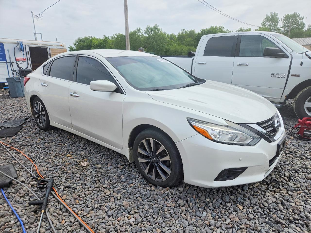 2016 NISSAN ALTIMA