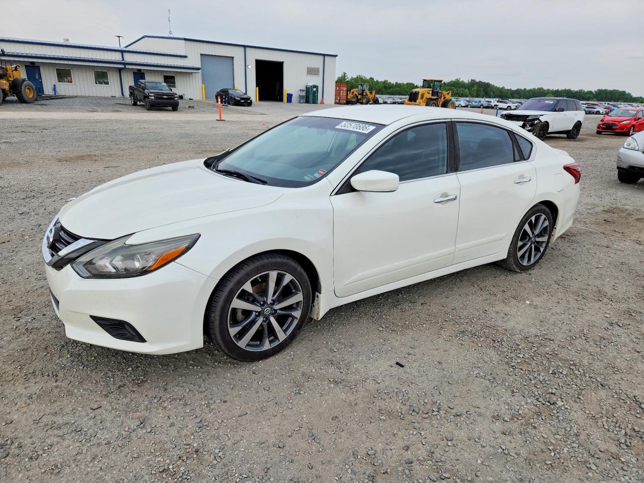 2017 NISSAN ALTIMA